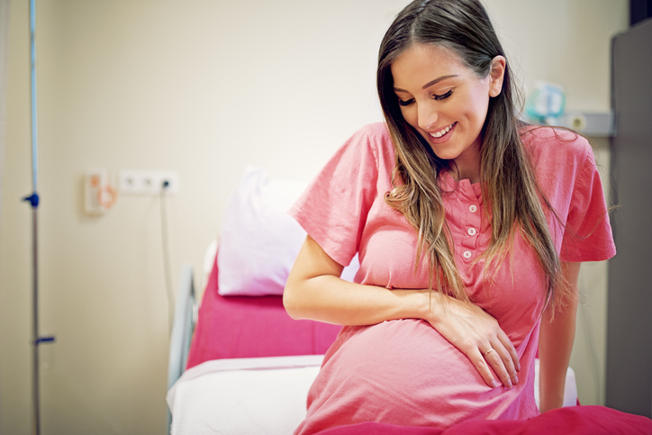 Ce simți înainte de naștere – emoțiile din trimestrul trei de sarcină